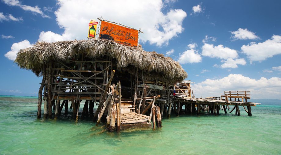 pelican bar 3